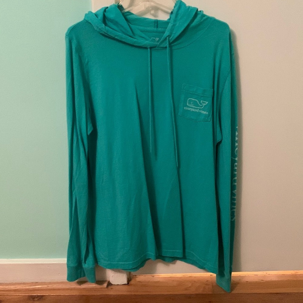 Vineyard Vines long-sleeve whale hoodie tee